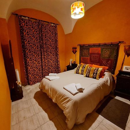 Las Cuatro Esquinas De Caceres Bagian luar foto