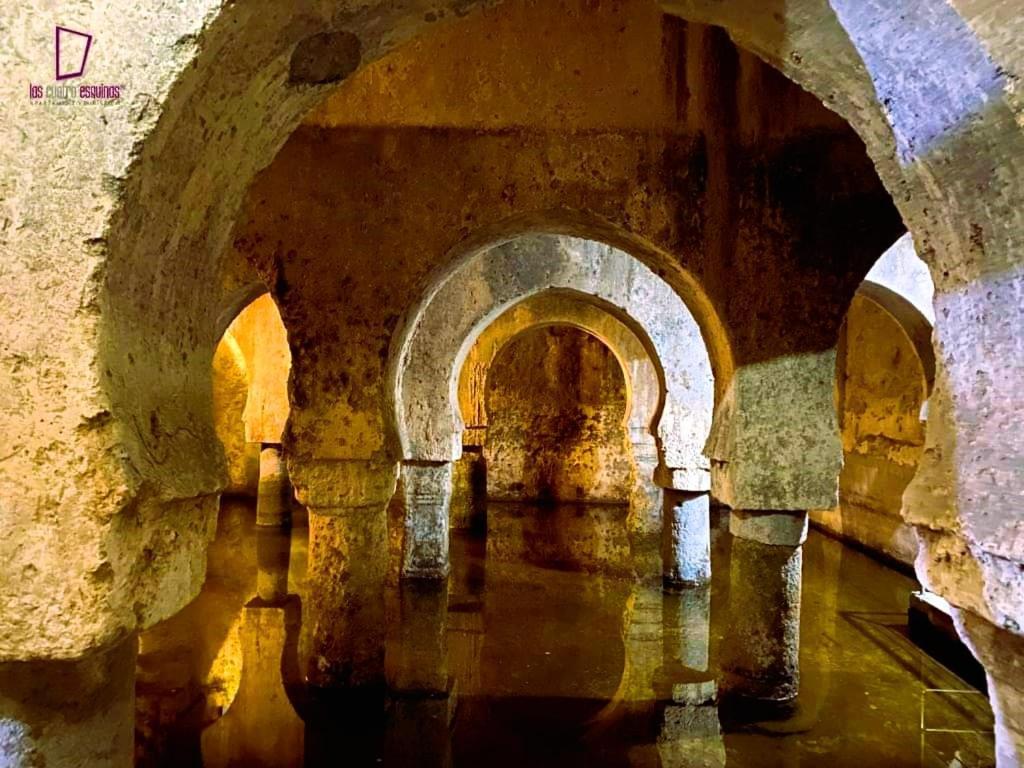 Las Cuatro Esquinas De Caceres Bagian luar foto