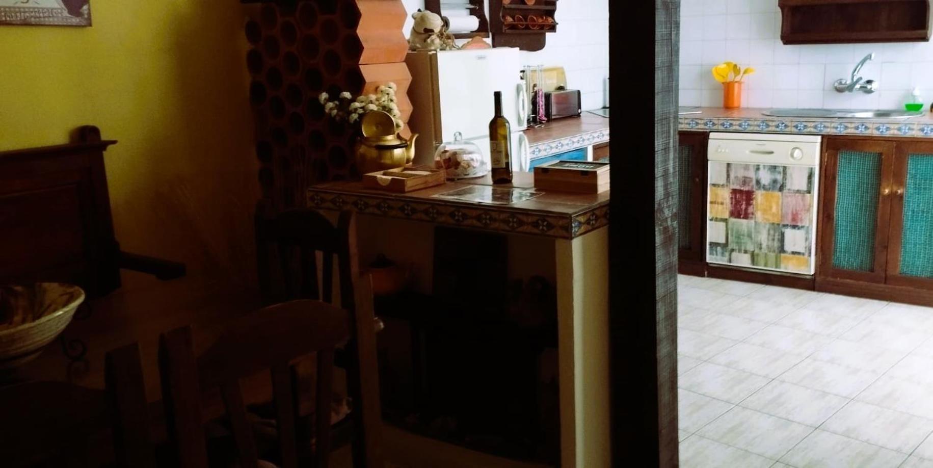 Las Cuatro Esquinas De Caceres Bagian luar foto