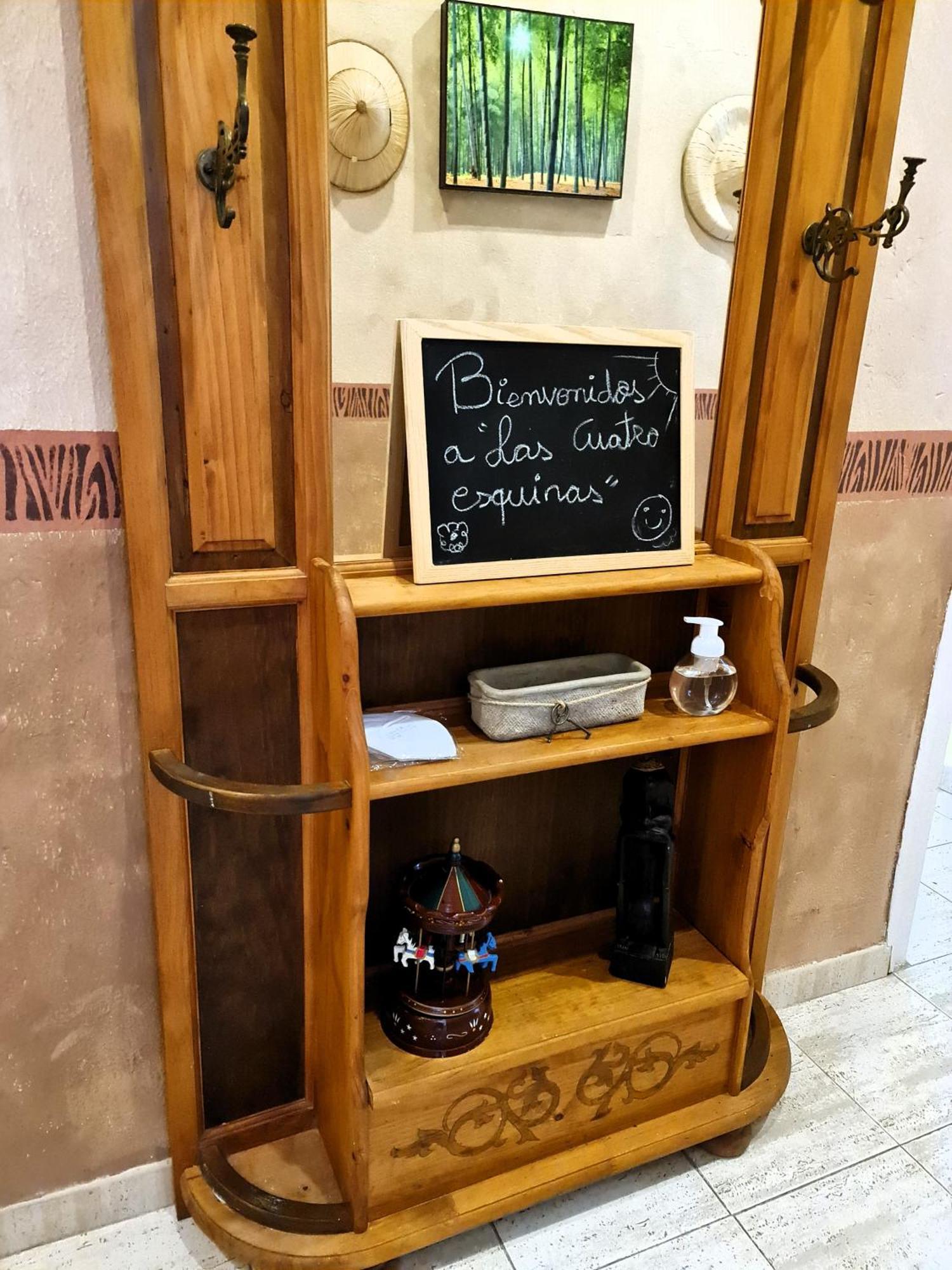 Las Cuatro Esquinas De Caceres Bagian luar foto